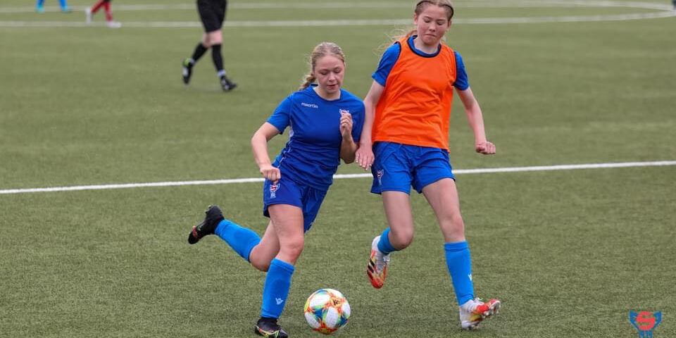 210803_web_u15gentur_Katrin-Hansen_Marta-Østerø