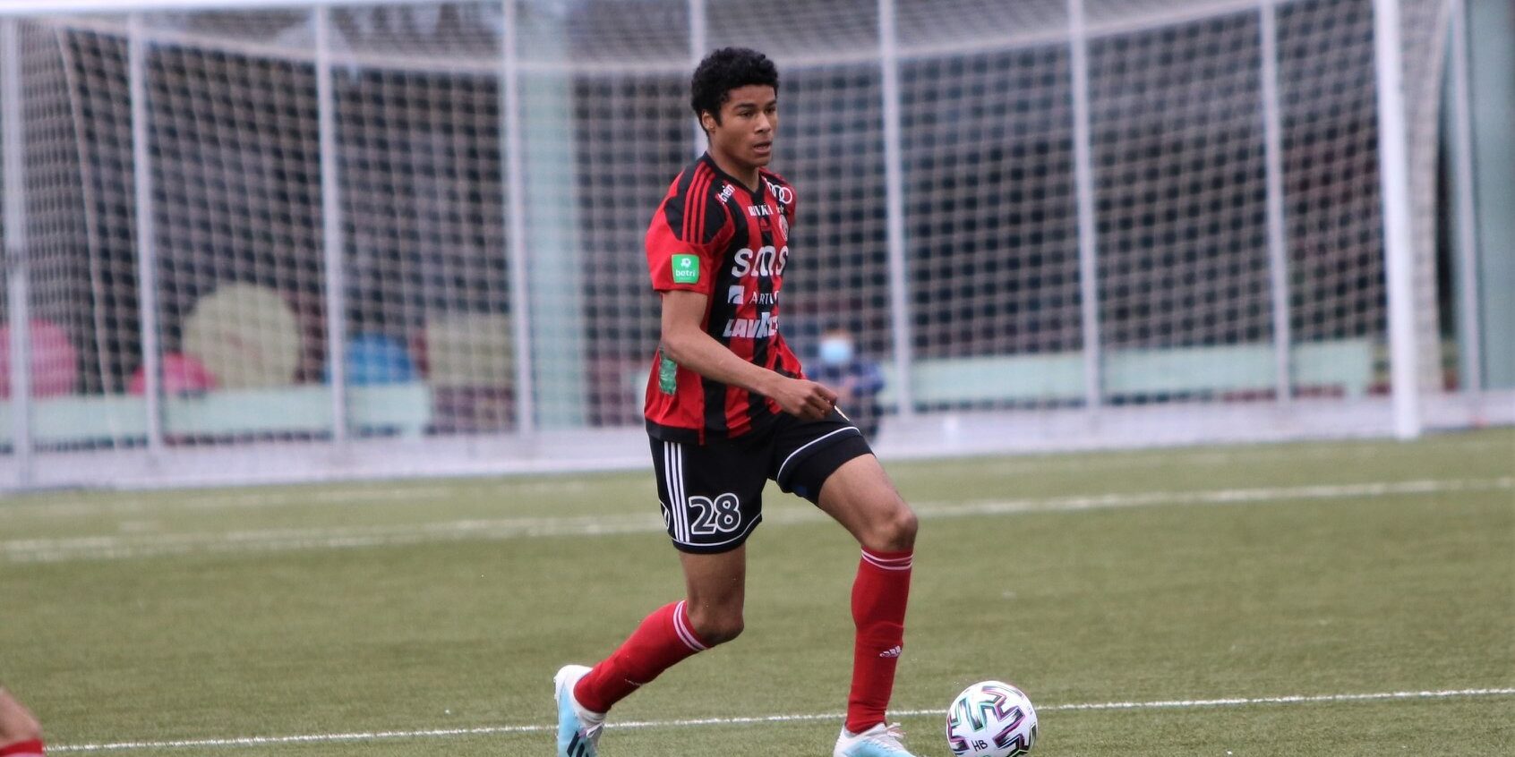220130_web_samuel-chukwudi